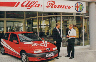 První pobočka Alfy Romeo u nás (1997)