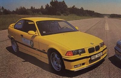 Zničené BMW M3 (1996)